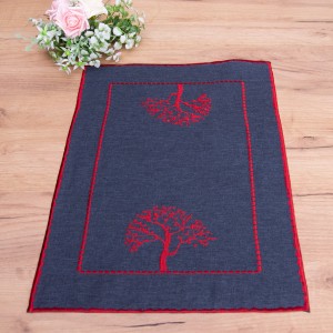 Serwetka haftowana 30x45 cm Drzewka na graficie