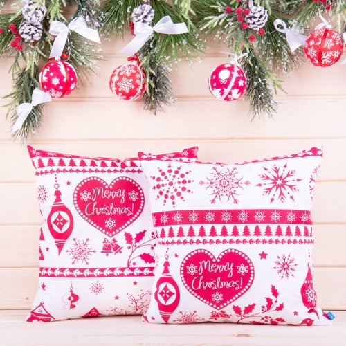 Poszewka świąteczna 40x40 cm wzór 1 Czerwone serduszko Merry Christmas na białym tle