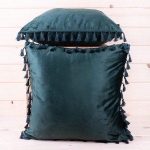 Poszewka ozdobna 40x40 cm Butelkowa zieleń + frędzelki