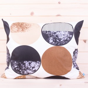 Poszewka z bawełny 50x60 cm Koła brązowo-czarne 