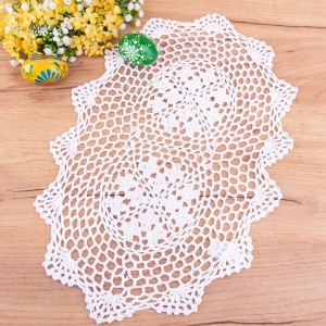 Serwetka DA-1252 30x45 cm Szydełko biała owal