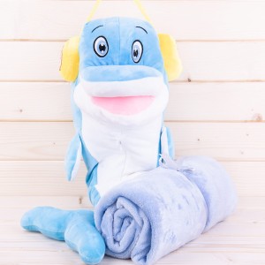 Kocyk + maskotka DELFIN