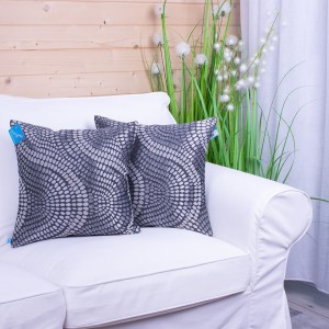 Poszewka ozdobna 40x40 cm Kropeczki na graficie