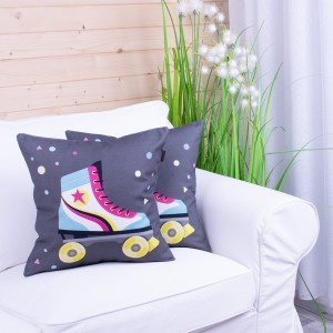 Poszewka ozdobna 45x45 cm Rolki