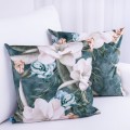 Poszewka ozdobna 45x45 cm Velluto Kwiaty na zieleni 390928/003