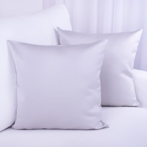 Poszewka ozdobna 45x45 cm Atłas jasny szary