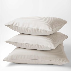 Poszewka z satyny bawełnianej 40x40 cm Pure krem