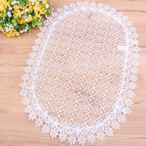 Serwetka 35x50 cm DA-807 cała gipiura biała owal