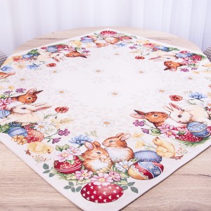 Serweta wielkanocna gobelinowa 90x90 cm Wielkanocne zajączki wzór 2