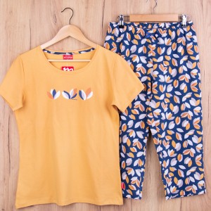 Piżama damska z krótkim rękawem i 3/4 spodnie LISTKI rozm: S musztarda