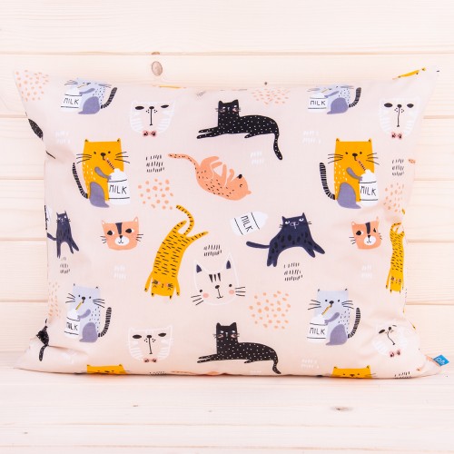 Poszewka z bawełny 50x70 cm Kotki na beżu