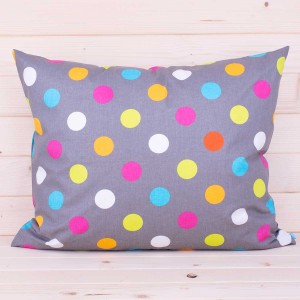 Poszewka z bawełny 70x80 cm Kolorowe kropy na szarym
