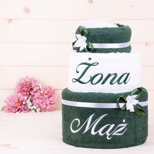 Tort z ręczników 3 poziomowy z haftem Żona Mąż wzór 9 w kolorach ciemny zielony, biały, ciemny zielony
