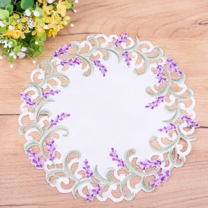 Serwetka koło 30 cm H8477 haftowana Lawenda