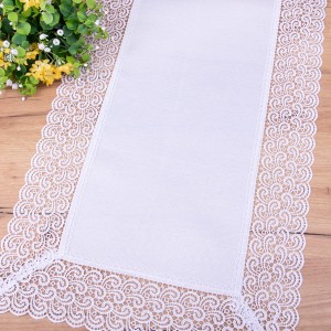Bieżnik 404 40x90 cm z gipiurą biały ze srebrną nitką prostokąt