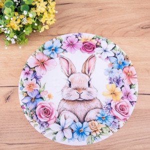 Serwetka wielkanocna koło 30 cm WK-27020 Zajączek w kolorowych kwiatach drukowana