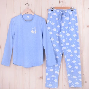 Piżama damska z długimi spodniami i rękawem 503088 rozm: S z kutnerkiem Białe chmurki na błękicie