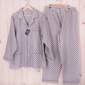 Piżama męska flanelowa z długim rękawem i spodniami rozm: XXXL Kwadraciki na beżu