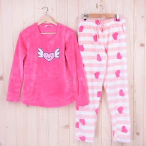 Piżama damska z długimi spodniami i rękawem 202116 rozm: S PUCHATEK - ciepła