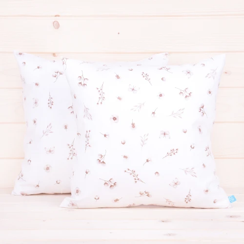 Poszewka z bawełny 40x40 cm Delikatne beżowe kwiatuszki na kremie