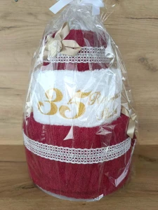 Tort z ręczników 3 poziomowy z haftem 35 rocznica ślubu bordo biały bordo ze złotym haftem