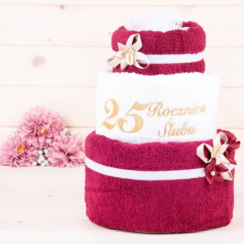 Tort z ręczników 3 poziomowy z haftem 25 rocznica ślubu w kolorach bordo, biały, bordo