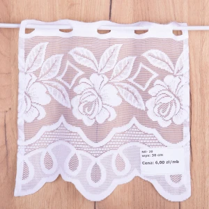 Firana zazdrostka żakardowa nr 20 wys. 30 cm Biała z motywem róż