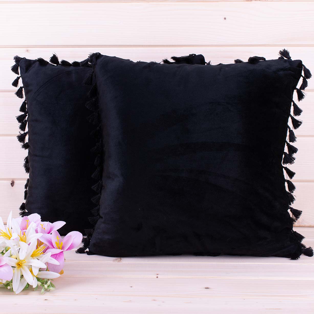 Poszewka ozdobna 40x40 cm Czarny + frędzelki