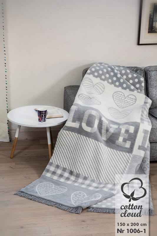 Koc Cotton Cloud 150x200 cm Love szary 1006-1