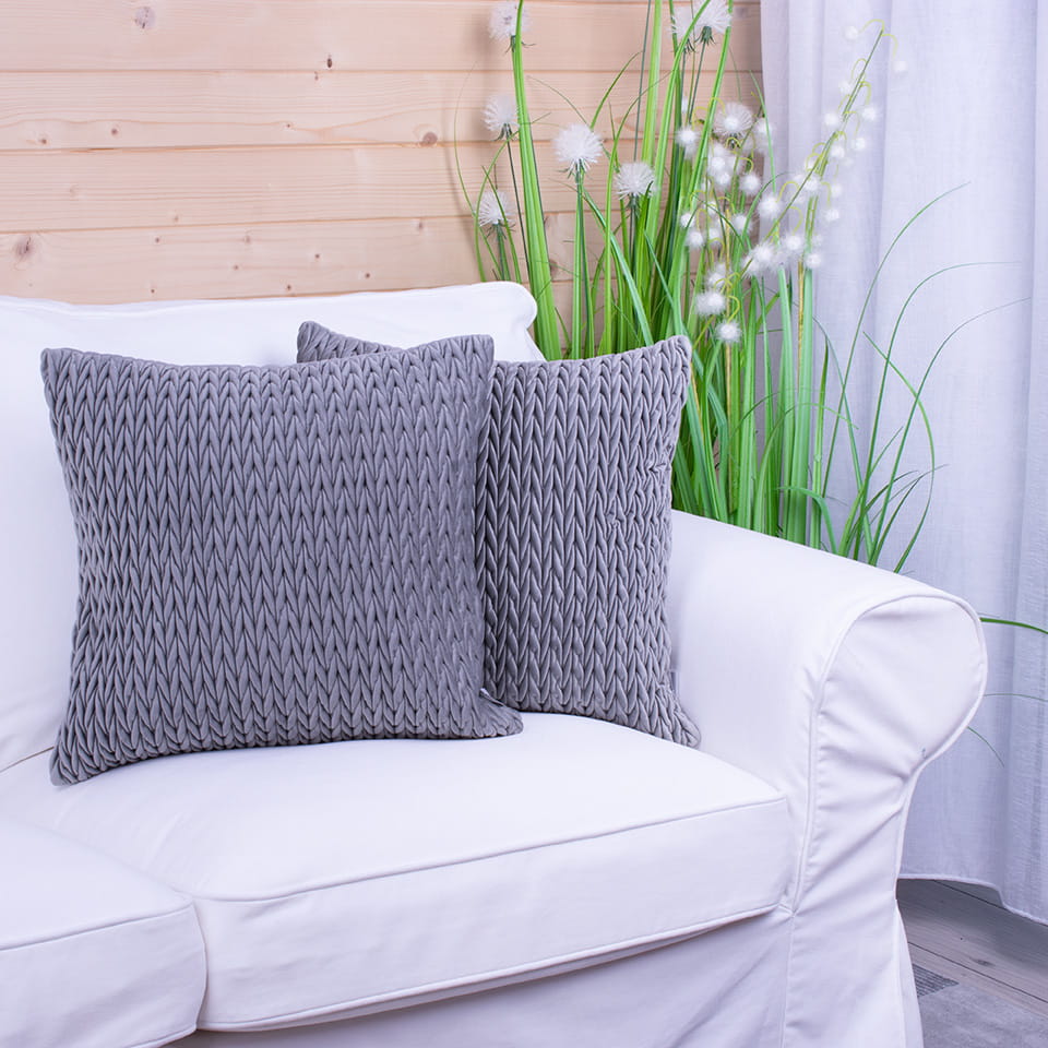 Poszewka ozdobna 45x45 cm Dana srebro