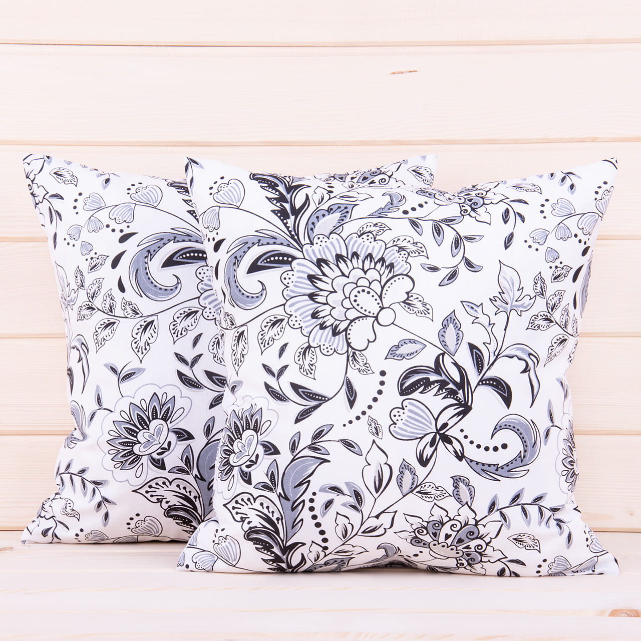 Poszewka z bawełny 40x40 cm Szare kwiaty 