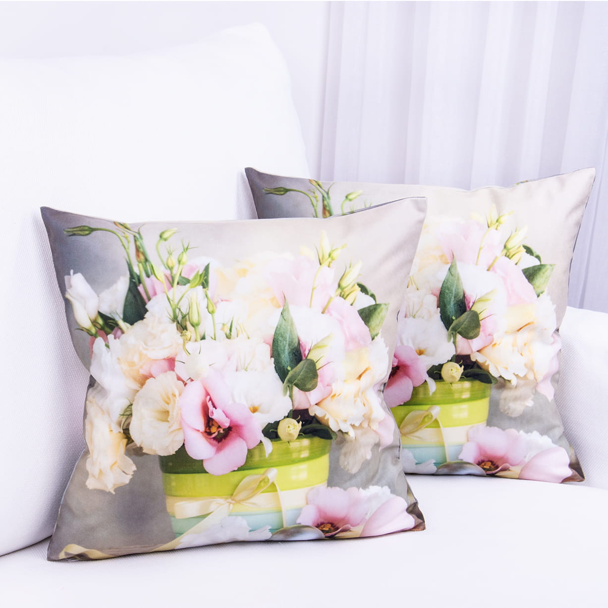 Poszewka ozdobna Foto 40x40 cm PF-177 Kolorowy bukiet pastelowych róż w ozdobnej filiżance