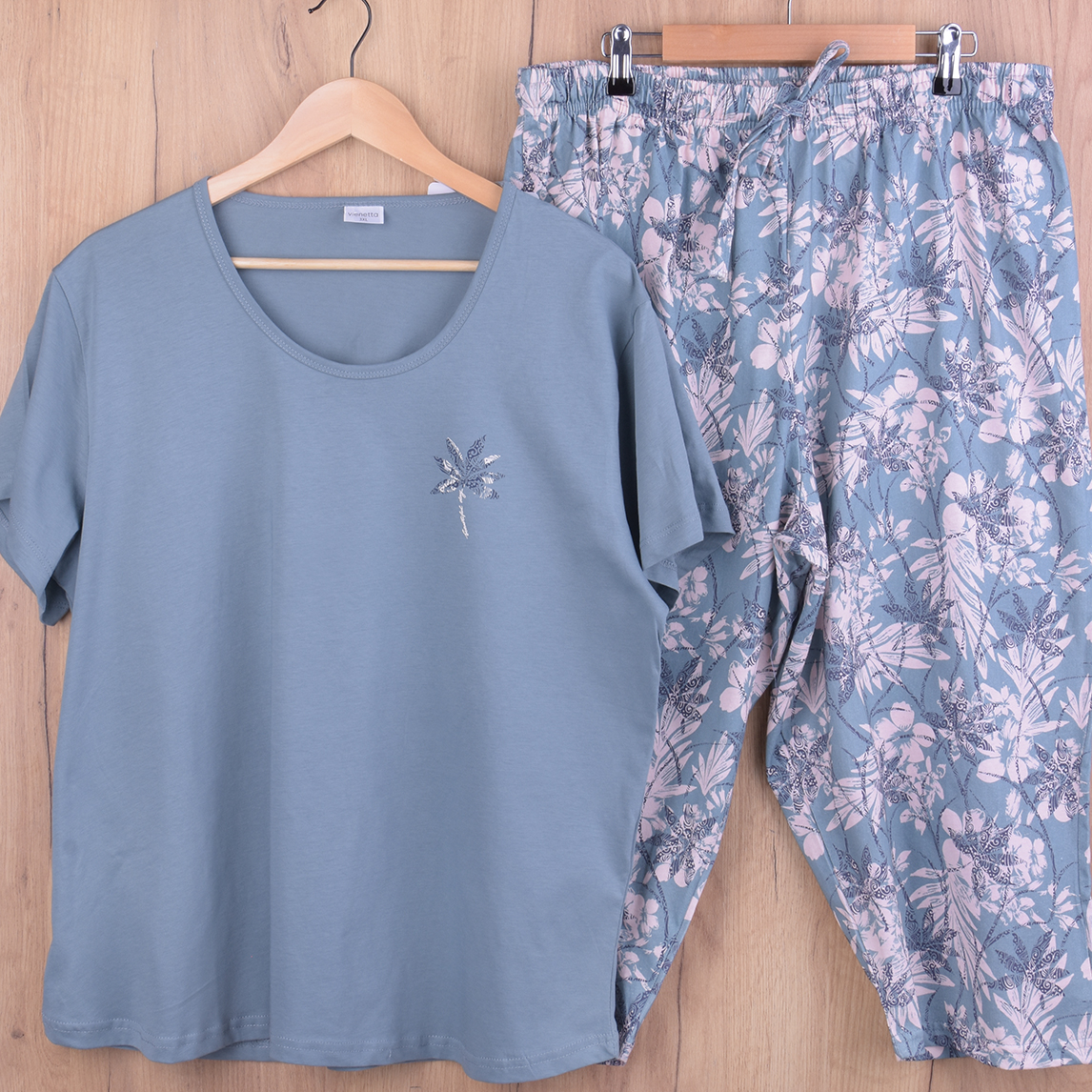 Piżama damska z krótkim rękawem i 3/4 spodnie 407037 rozm: 1XL ciemna oliwka