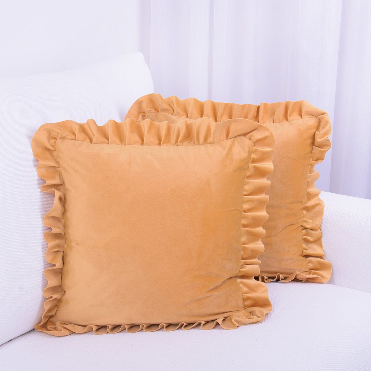 Poszewka ozdobna 40x40 cm Velvet Miodowy + falbanka