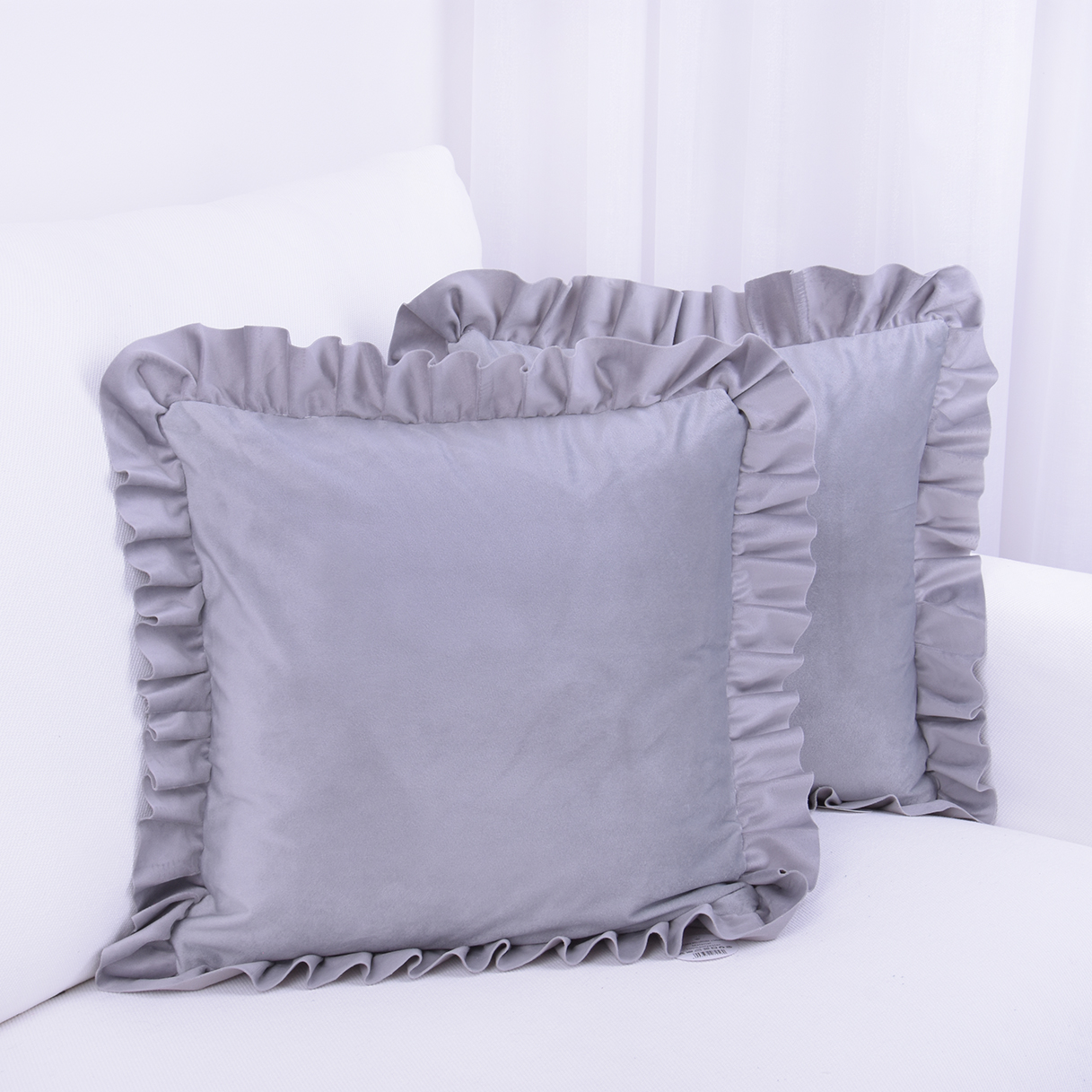 Poszewka ozdobna 40x40 cm Velvet Szary + falbanka