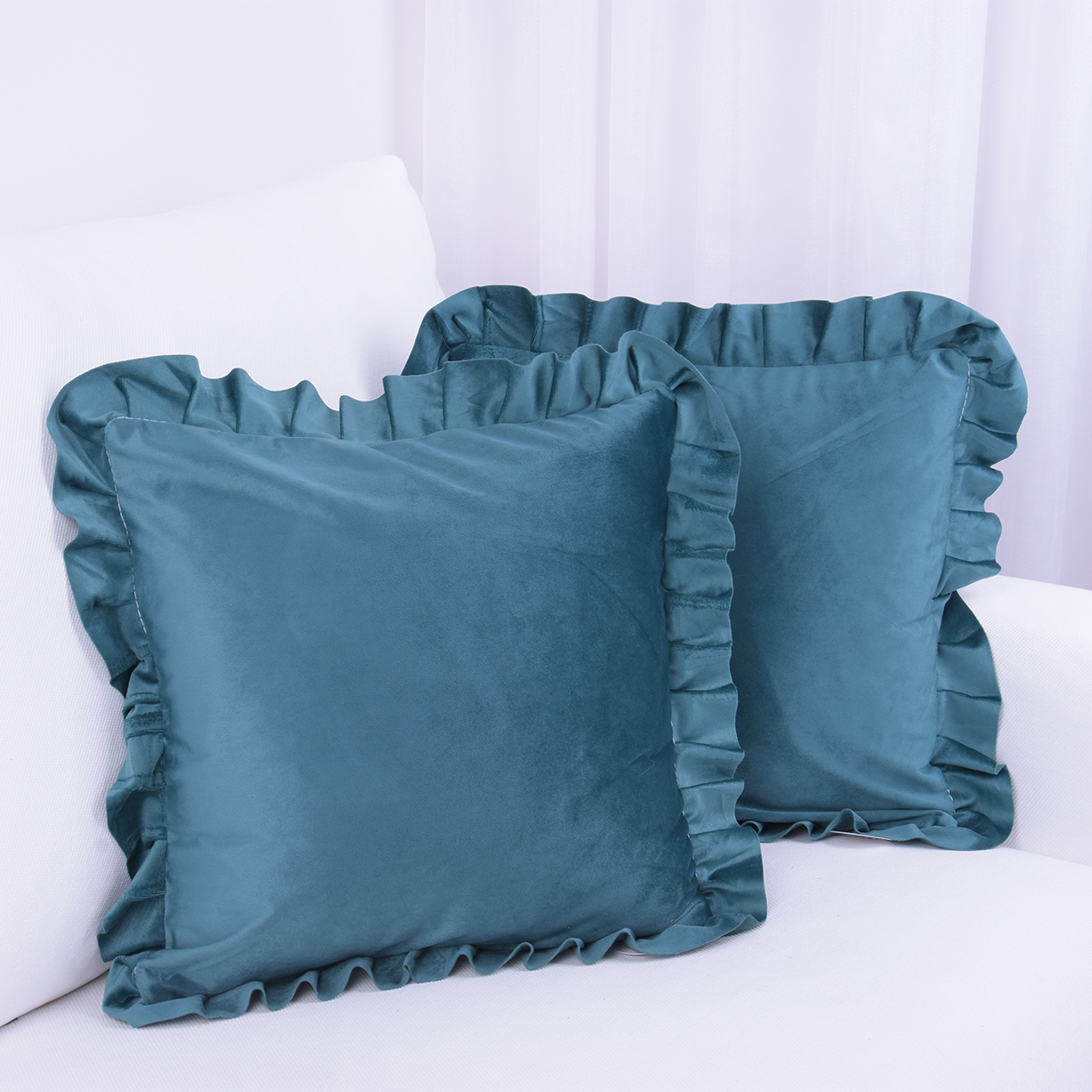 Poszewka ozdobna 40x40 cm Velvet Turkus + falbanka