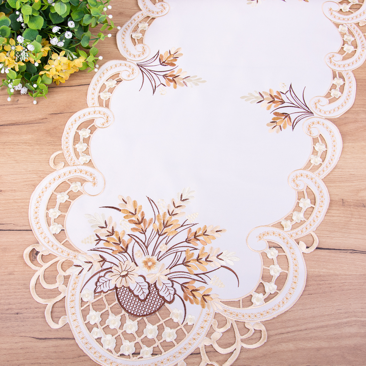 Bieżnik 40x85 cm haftowany HL-173 Kłosy owal krem