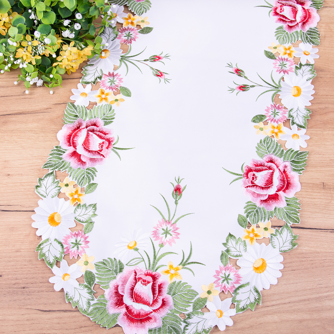 Bieżnik 40x85 cm haftowany H4179 Róże owal