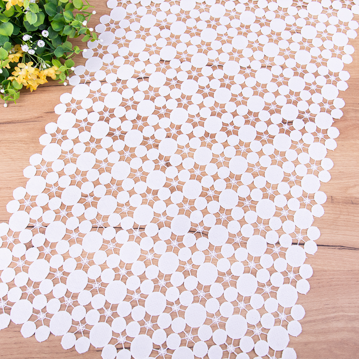 Bieżnik 40x90 cm SG-8063 cała gipiura śmietanka