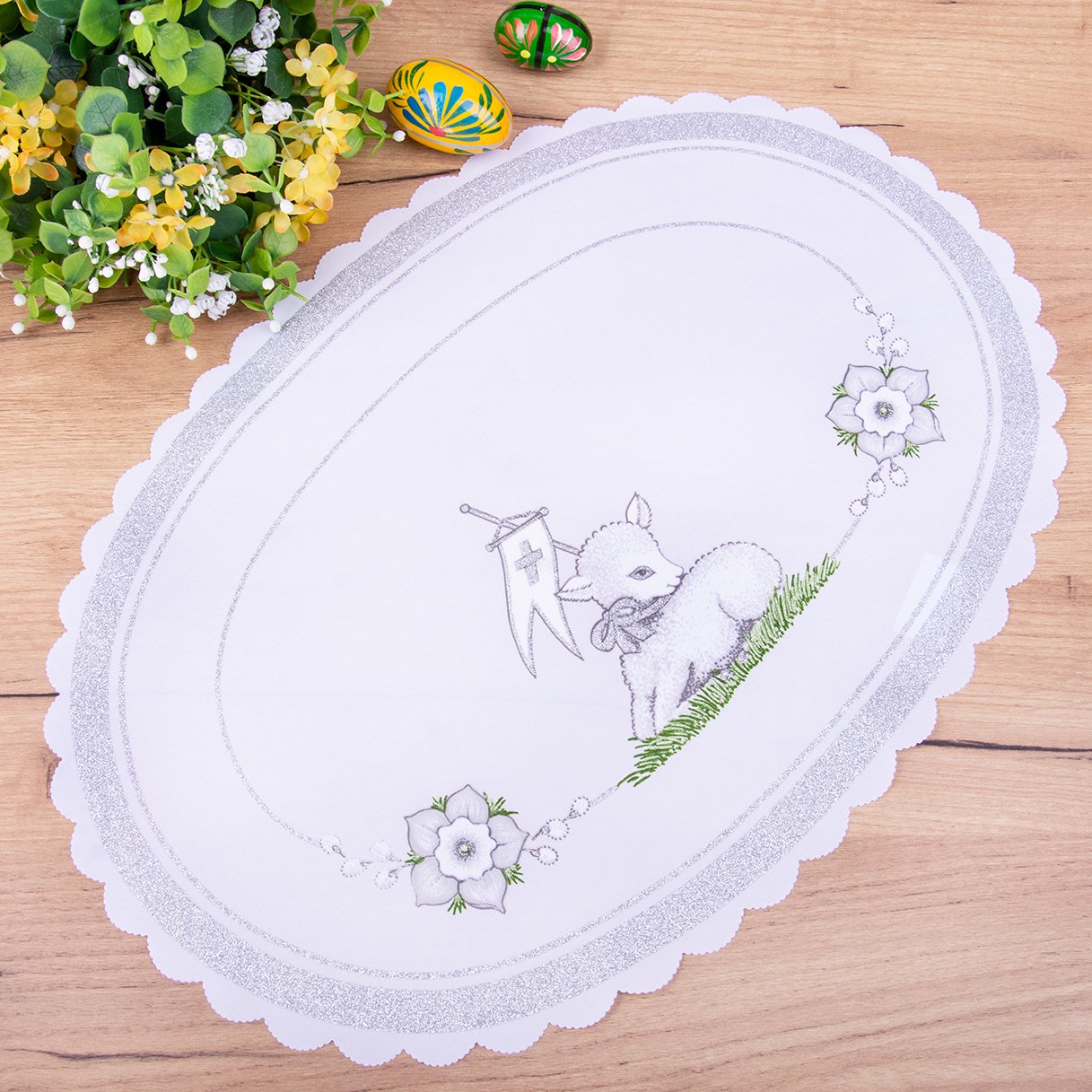 Serwetka wielkanocna 35x50 cm Baranek biała ze srebrem