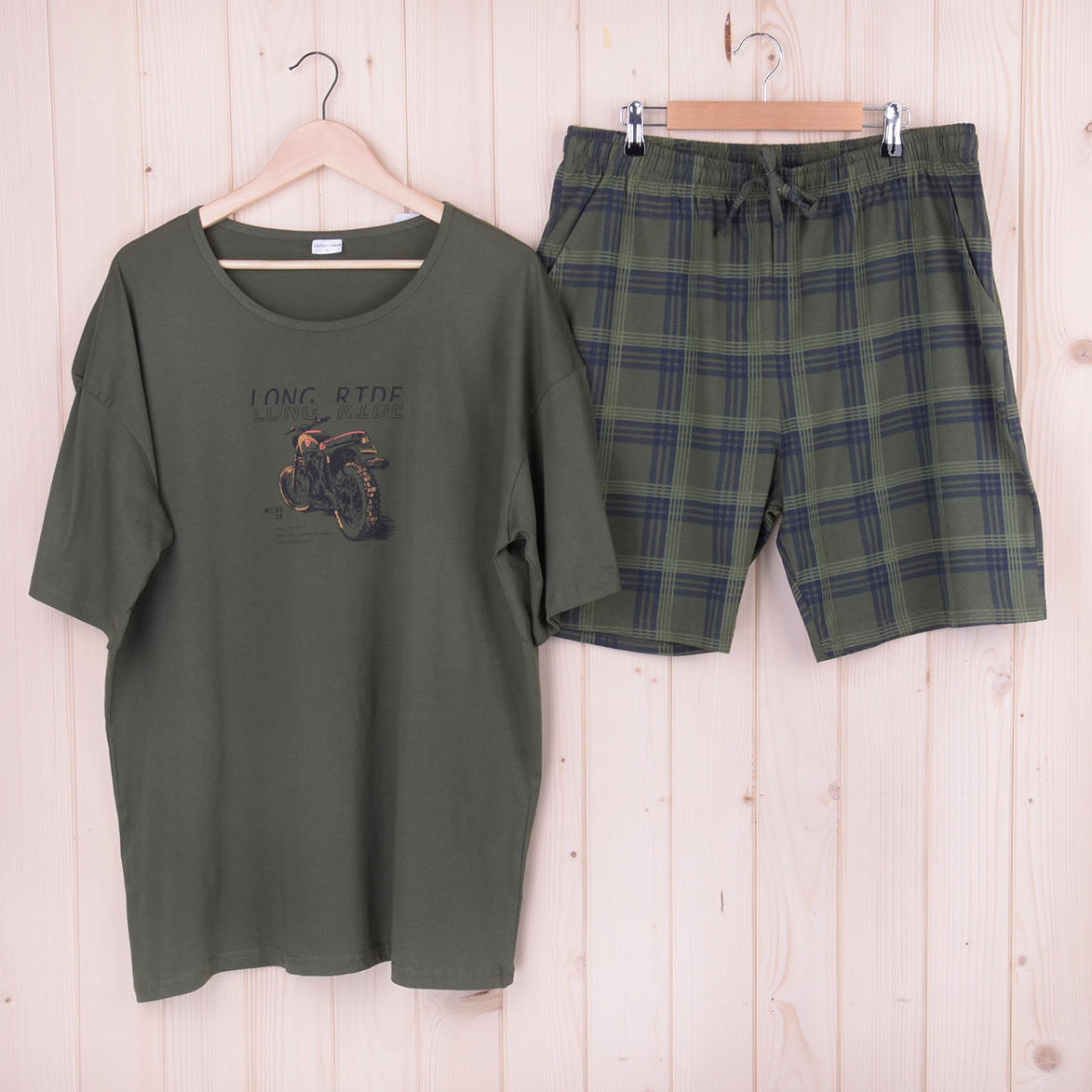 Piżama męska z krótkim rękawem i spodenkami 403238 rozm: XXL ciemna zieleń