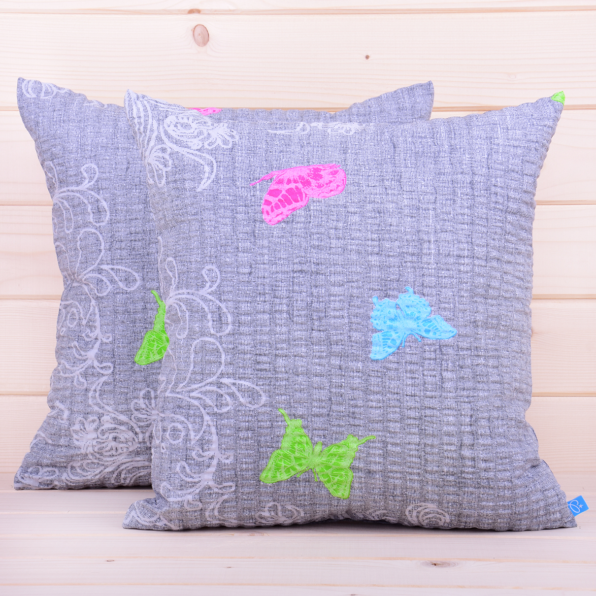 Poszewka z kory 40x40 cm Kolorowe motyle na szarym wzór 2