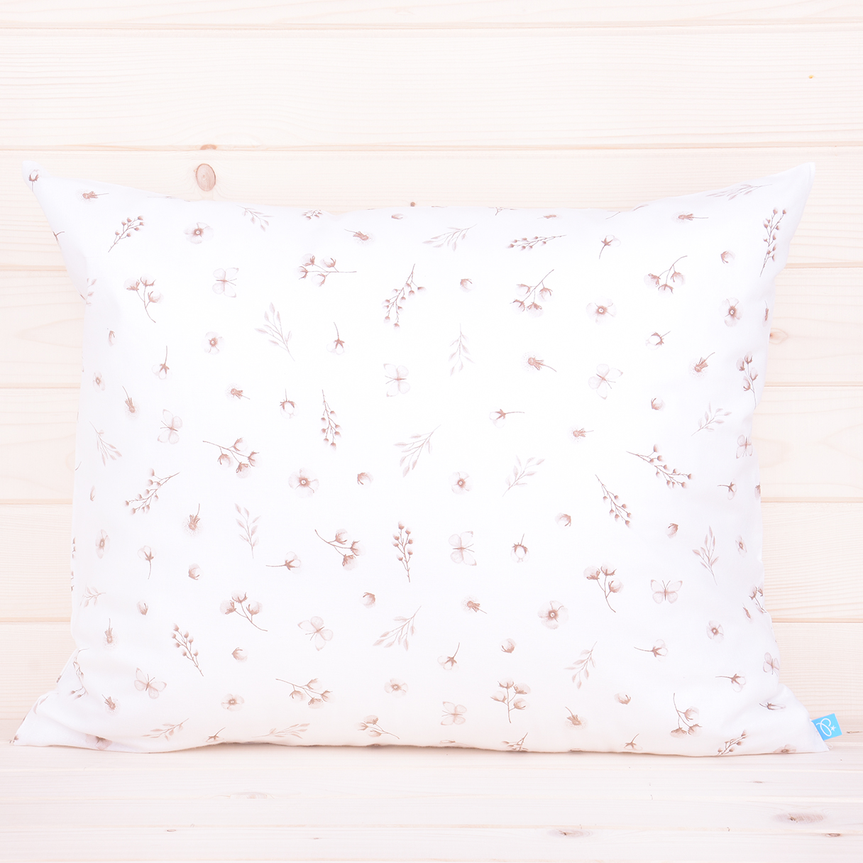 Poszewka z bawełny 50x70 cm Delikatne beżowe kwiatuszki na kremie