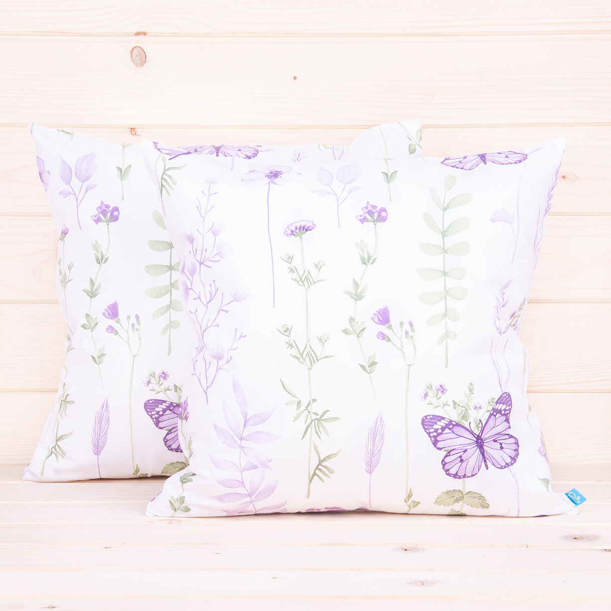 Poszewka z bawełny 50x70 cm Fioletowa łączka na białym tle